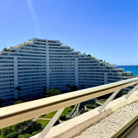 Apartment Le Marina 8 *