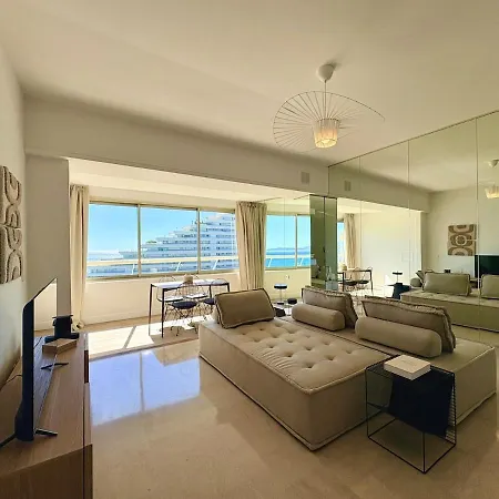 Le Marina 8 公寓